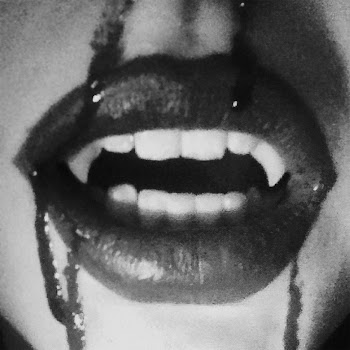 Dionnysuss Fangs (Slowed Down) Скачать mp3