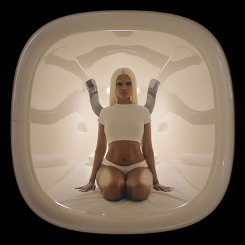 Kelela & Dj Swisha Far Away (Dj Swisha Remix) Скачать mp3